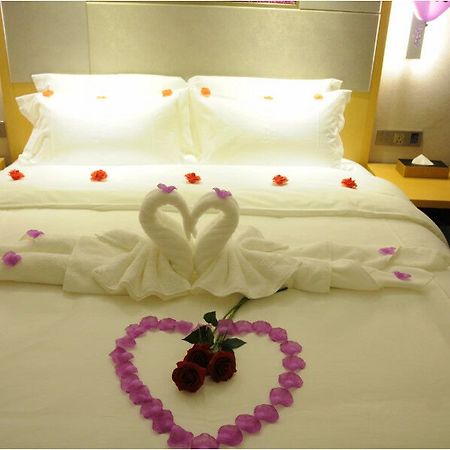 Lavande Hotels Guangzhou Shangxiajiu Bagian luar foto